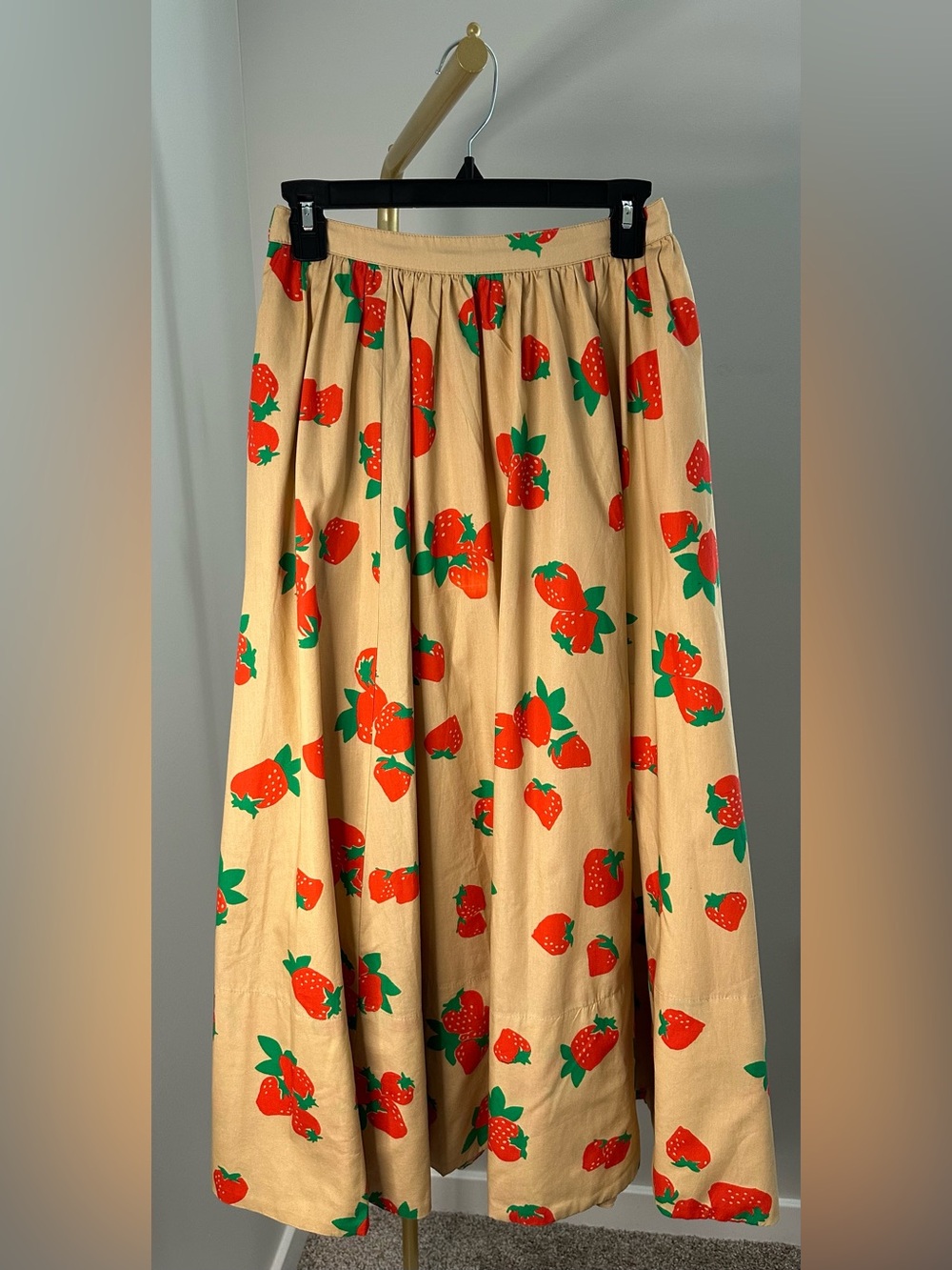 NWOT! The Jacie Poplin Printed Maxi
Skirt by Maeve - Picture 6 of 9